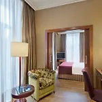 Nh Collection Hotel