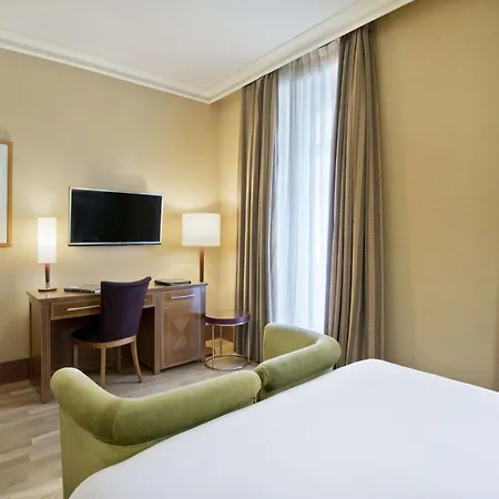 Nh Collection Hotel 4*