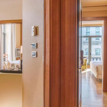 Nh Collection Hotel 4*