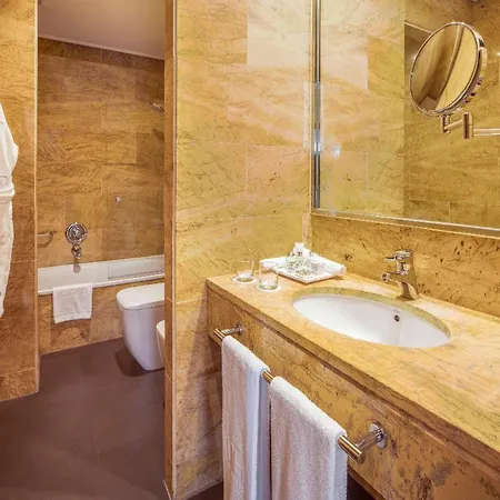Hotel Nh Collection