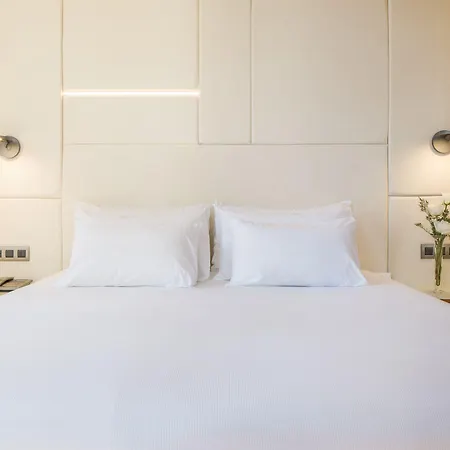 Nh Collection Hotel 4*