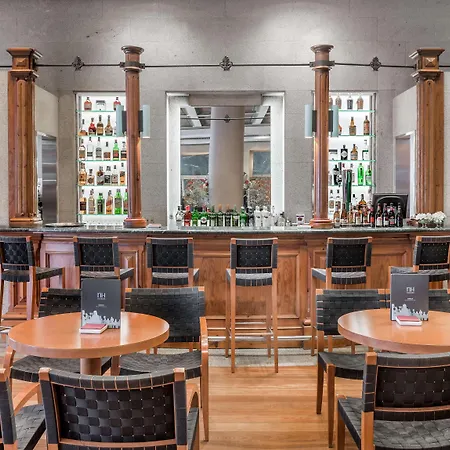 Nh Collection Hotel 4*