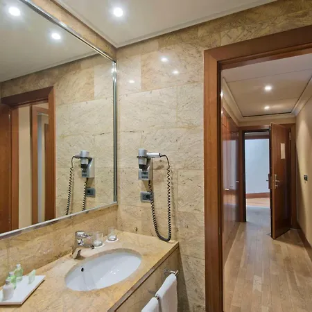 Hotel Nh Collection 4*
