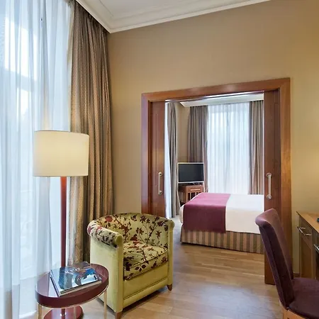 Nh Collection Hotel