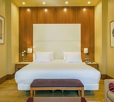 Hotel Nh Collection 4*