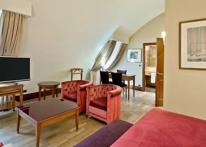 Nh Collection Hotel